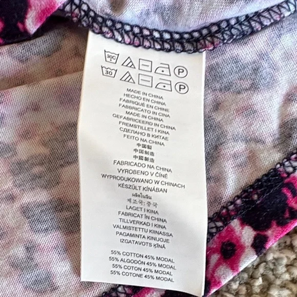 Michael Kors Pink/Navy Blue Floral Blouse 3/4 Bell Sleeves size Small - Picture 5 of 6